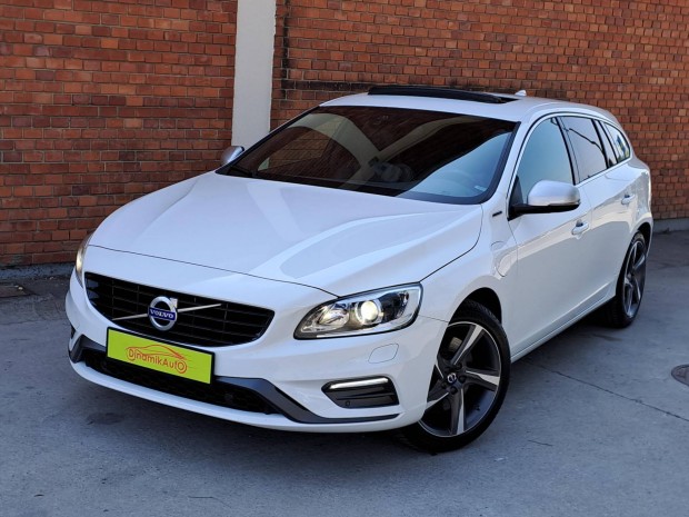 Volvo V60 2.4 D [D6] Phev AWD Summum Geartronic...